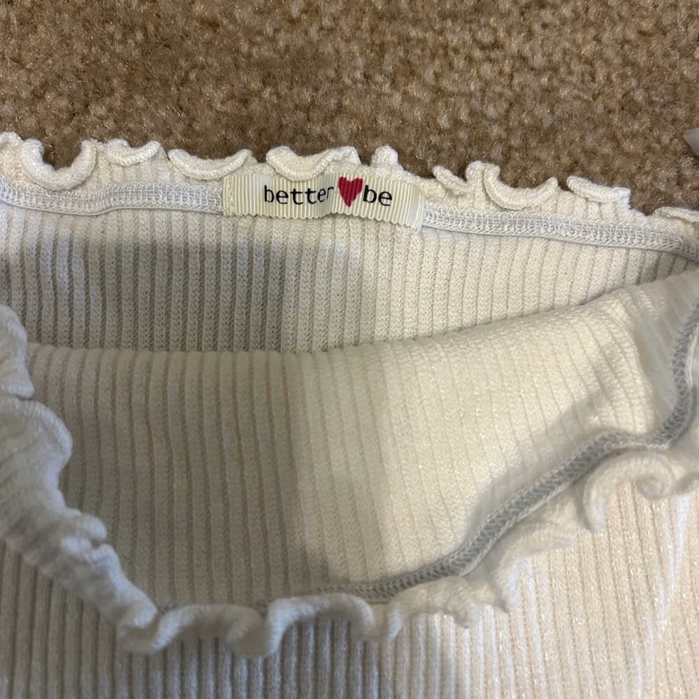 Better Be White Ribbed Ruffle Top - Picture 2 of 2